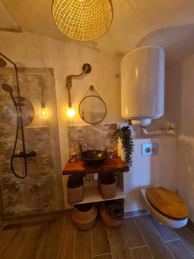 Ty Grain De Sel : Logement Privatif Avec Piscine, Jardin Et Patio Chauve Екстер'єр фото