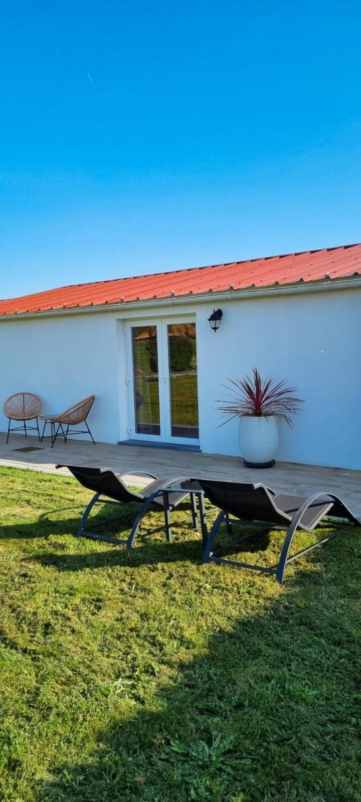 Ty Grain De Sel : Logement Privatif Avec Piscine, Jardin Et Patio Chauve Екстер'єр фото