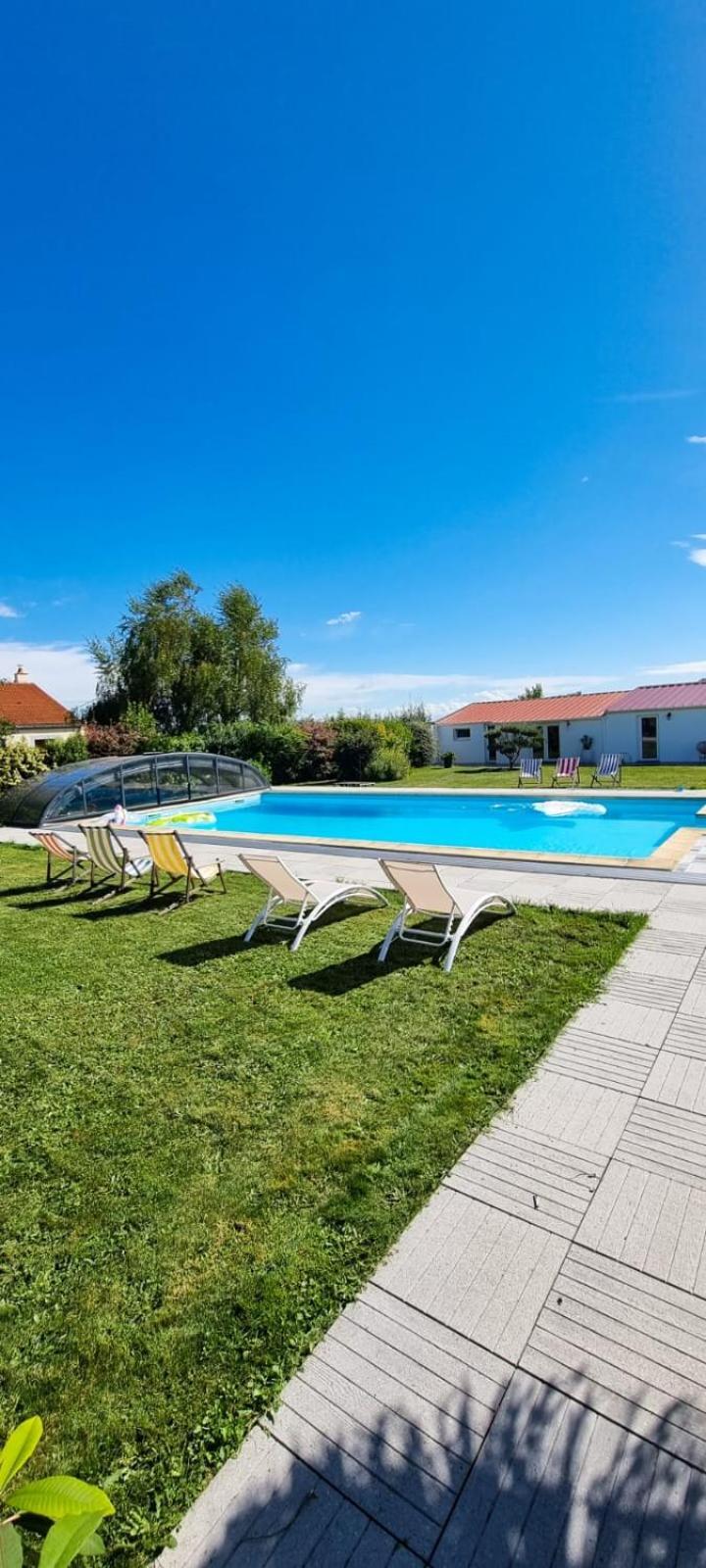 Ty Grain De Sel : Logement Privatif Avec Piscine, Jardin Et Patio Chauve Екстер'єр фото